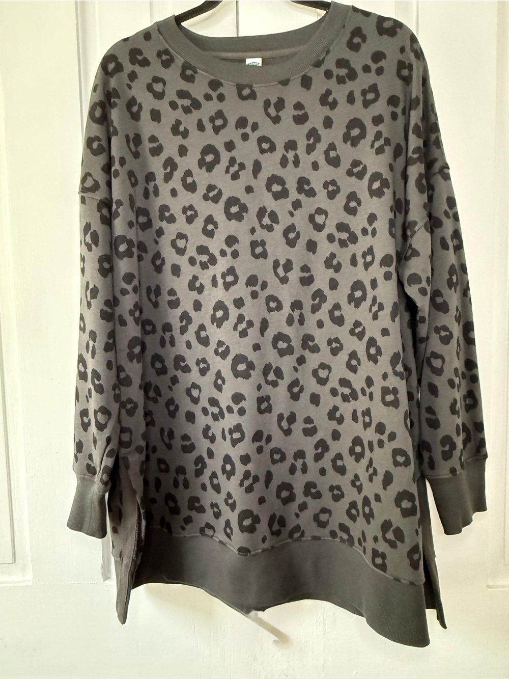 Old Navy Vintage Tunic Sweatshirt Leopard Print Charcoal Gray - XL